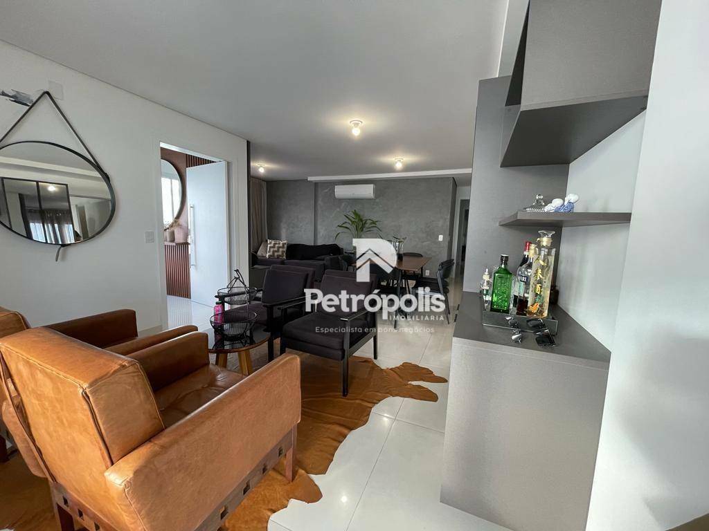 Apartamento à venda com 3 quartos, 163m² - Foto 29