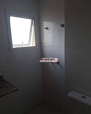 Apartamento à venda com 2 quartos, 66m² - Foto 29