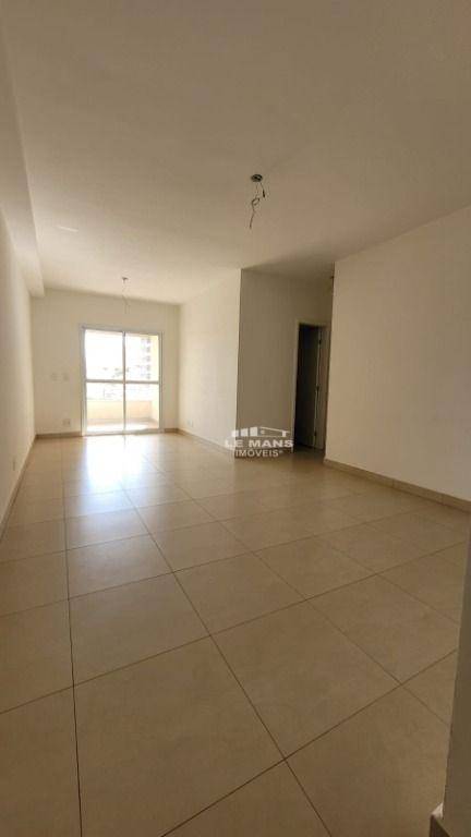Apartamento, 3 quartos, 107 m² - Foto 2