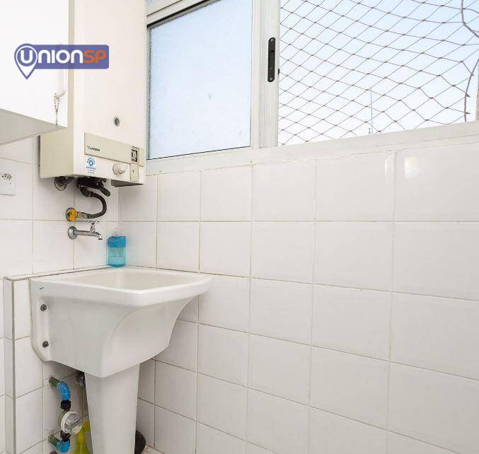 Apartamento à venda com 2 quartos, 55m² - Foto 15