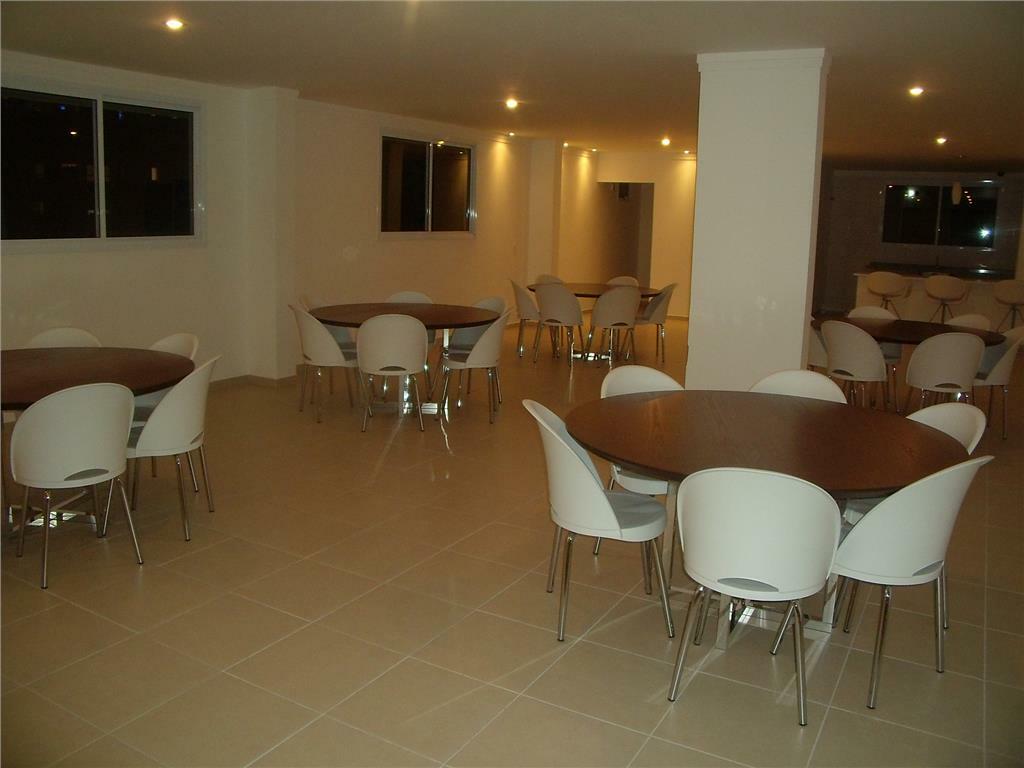 Apartamento à venda com 3 quartos, 87m² - Foto 18