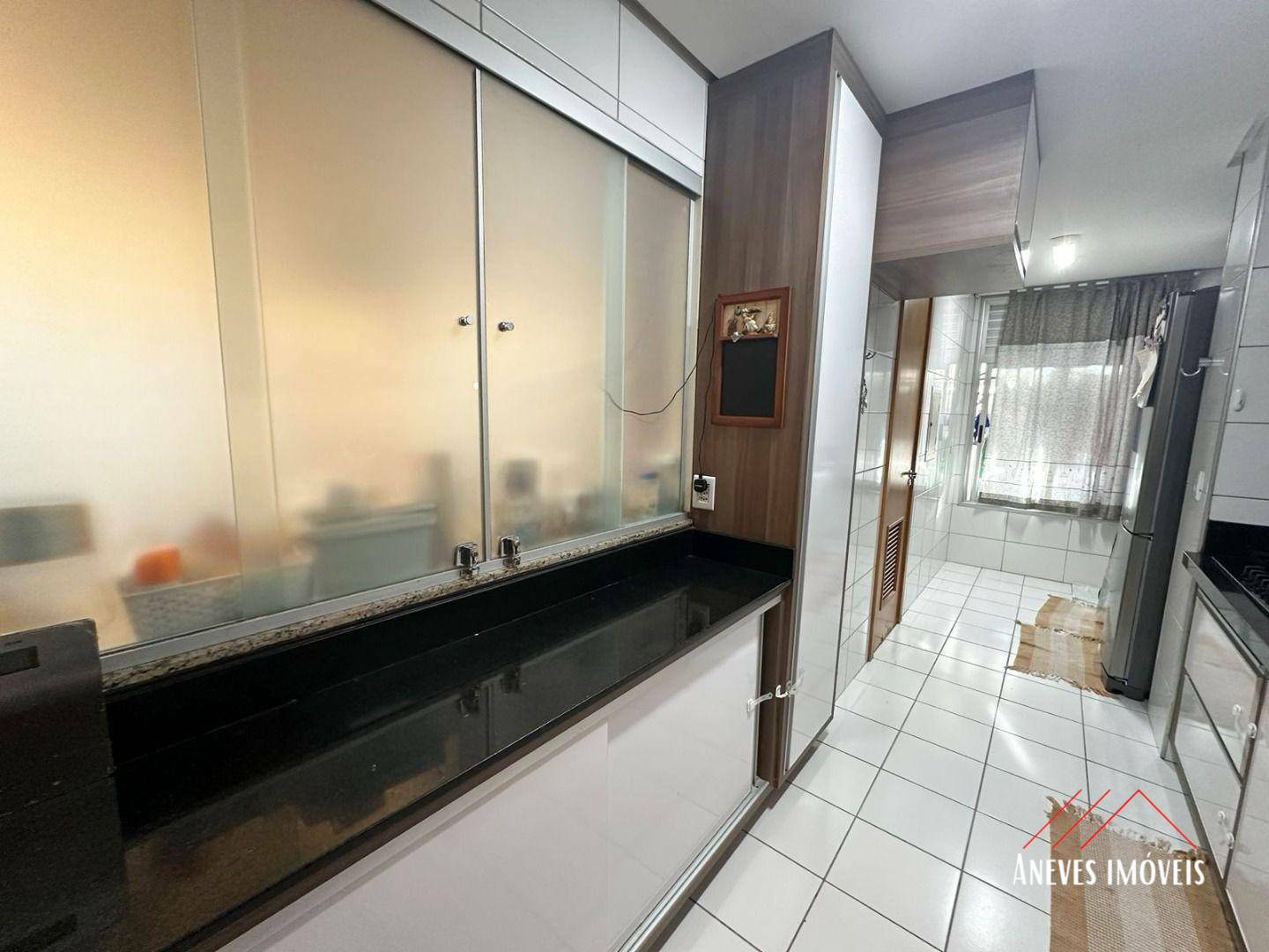 Apartamento à venda com 3 quartos, 96m² - Foto 10