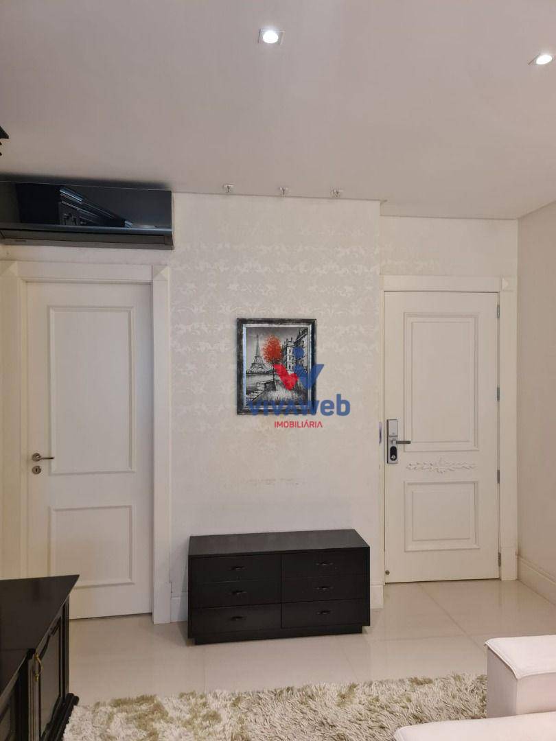 Apartamento à venda com 3 quartos, 141m² - Foto 8