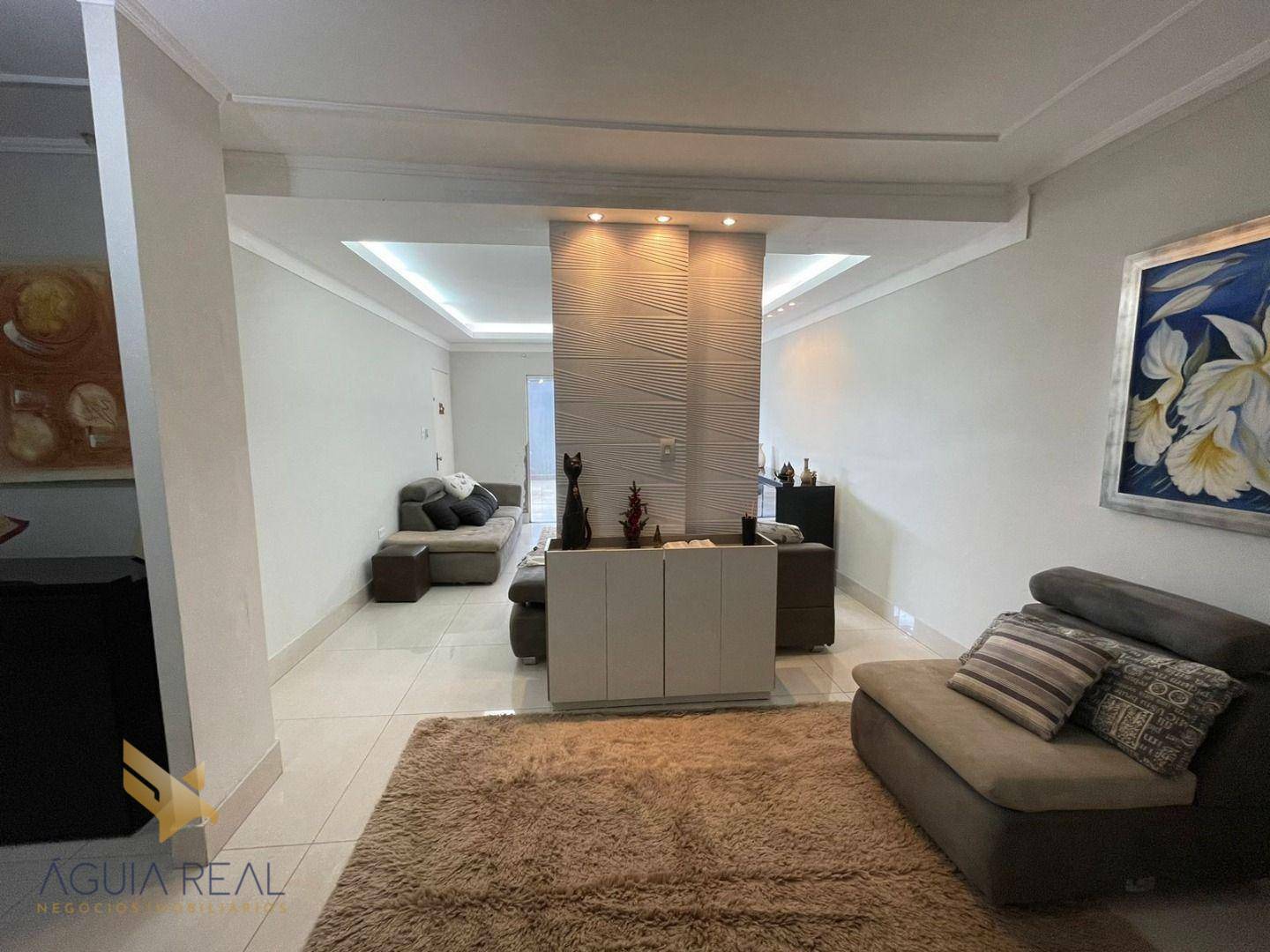 Casa à venda com 4 quartos, 230m² - Foto 32