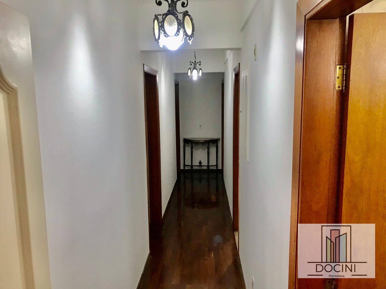 Apartamento à venda e aluguel com 3 quartos, 160m² - Foto 18