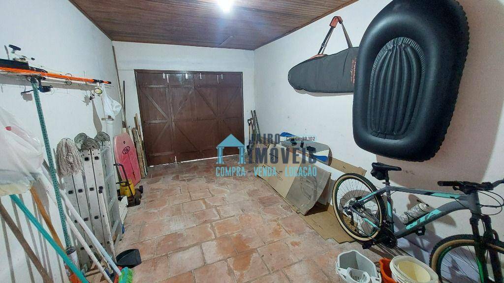 Casa à venda com 3 quartos, 134m² - Foto 12
