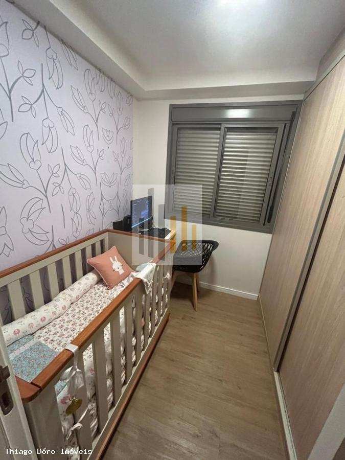 Apartamento à venda com 2 quartos, 44m² - Foto 11