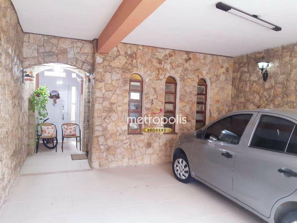 Sobrado à venda com 3 quartos, 240m² - Foto 4