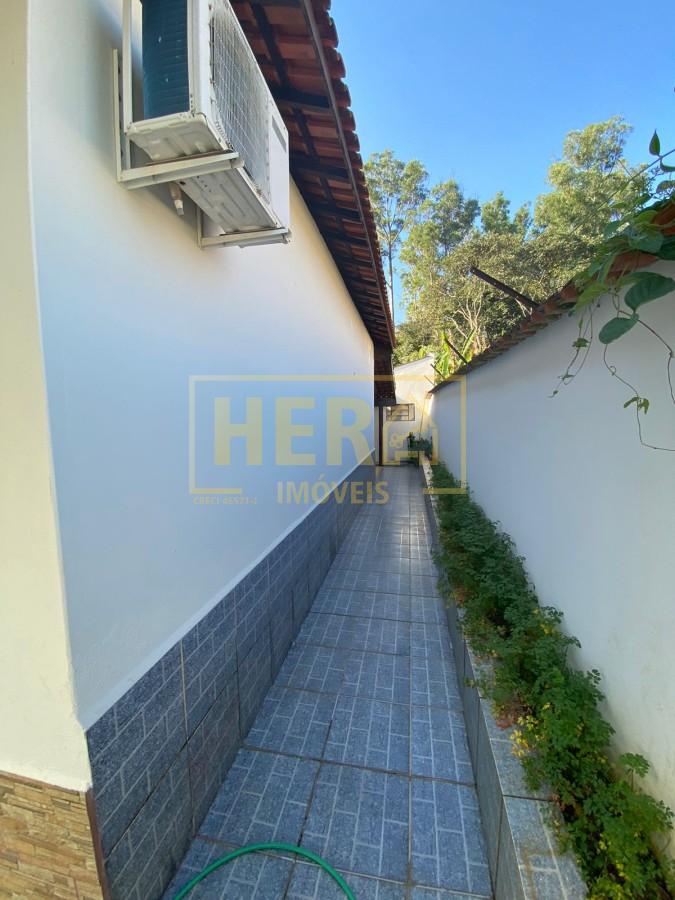 Chácara à venda com 3 quartos, 302m² - Foto 5