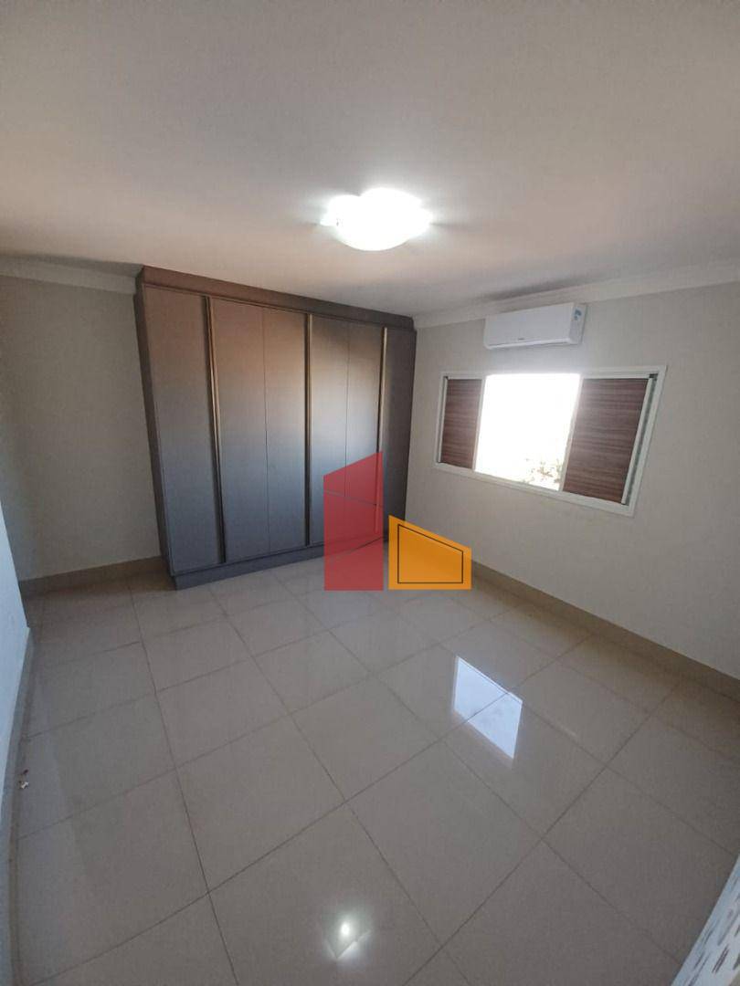 Apartamento à venda com 4 quartos, 236m² - Foto 6