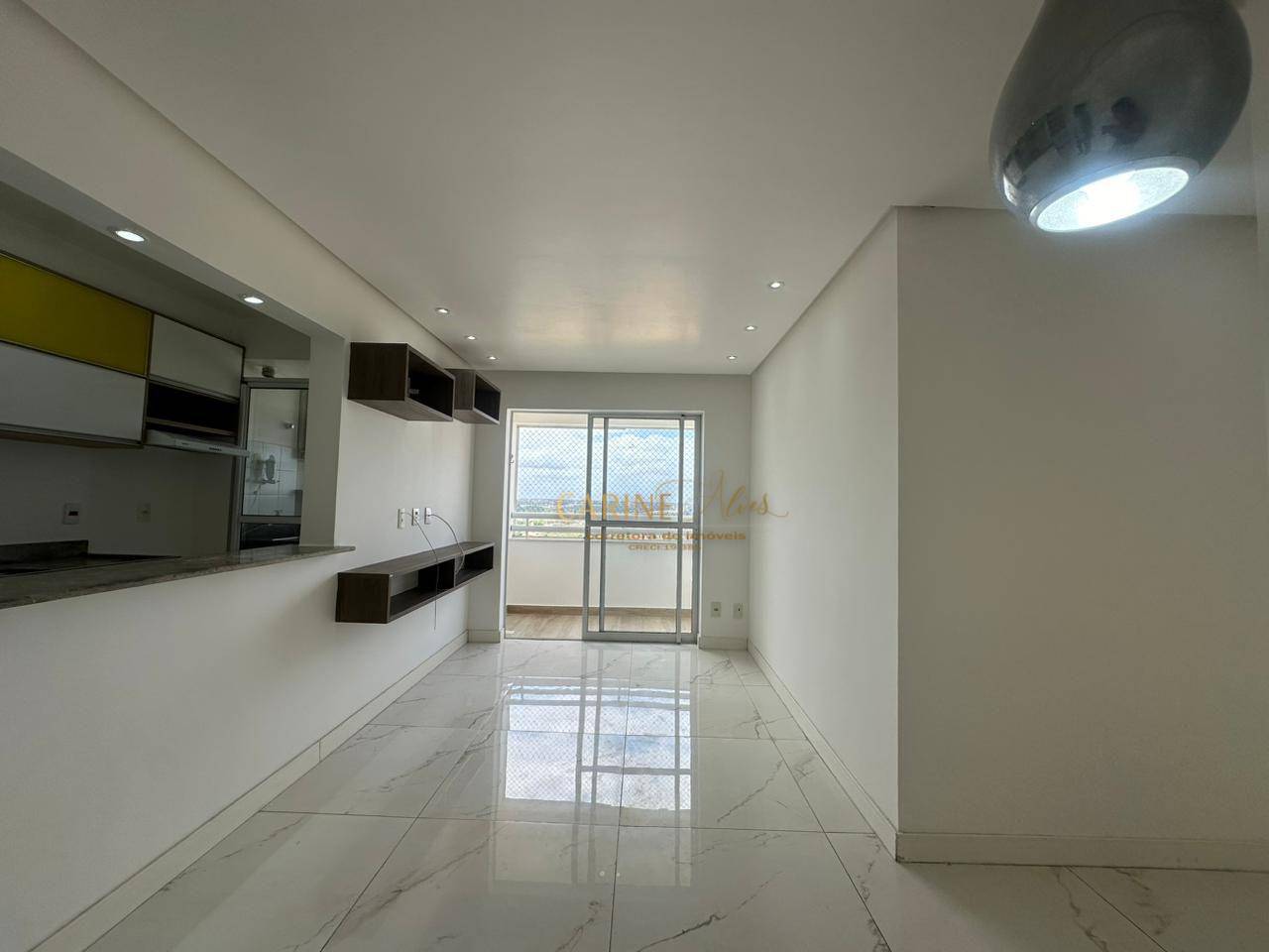 Apartamento à venda com 3 quartos, 69m² - Foto 1