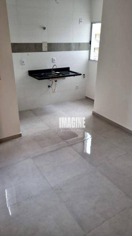 Apartamento à venda com 2 quartos, 39m² - Foto 3