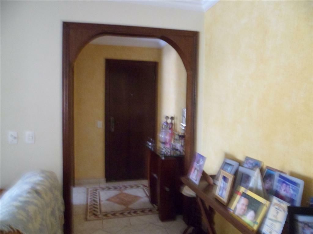 Apartamento à venda com 3 quartos, 154m² - Foto 13