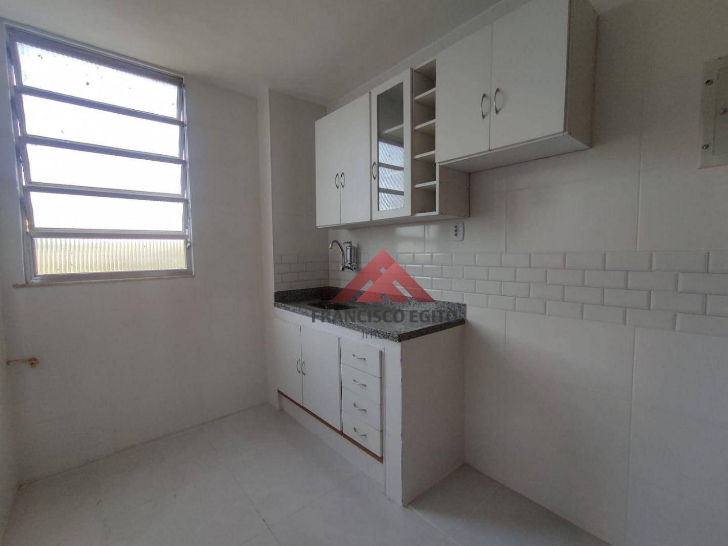 Apartamento à venda com 2 quartos, 78m² - Foto 12