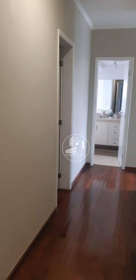 Apartamento à venda com 4 quartos, 240m² - Foto 11