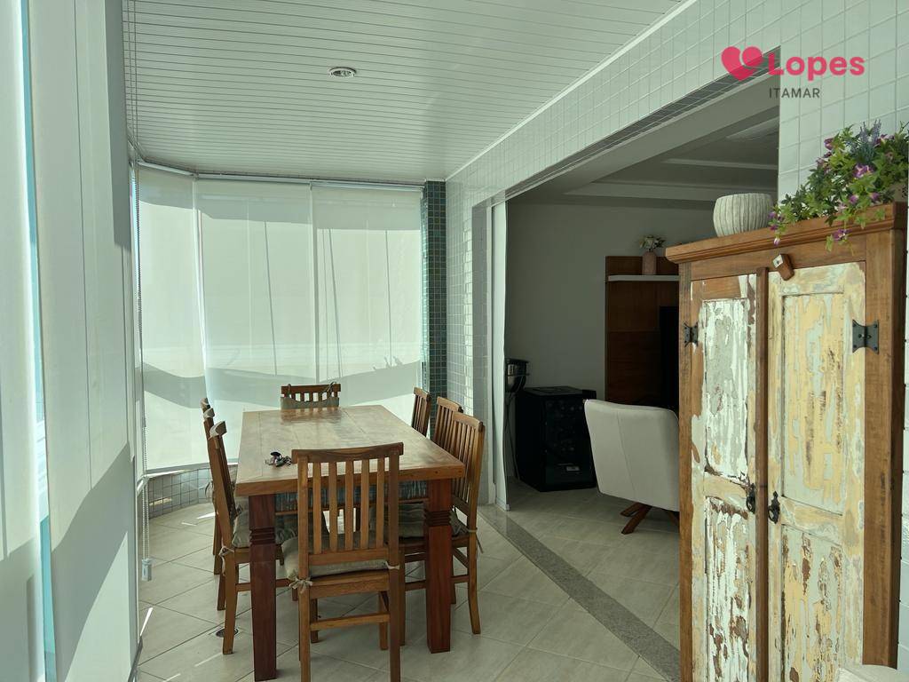 Apartamento à venda com 4 quartos, 211m² - Foto 5