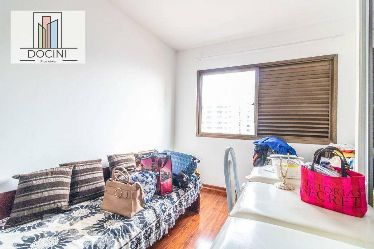 Apartamento à venda com 3 quartos, 150m² - Foto 8