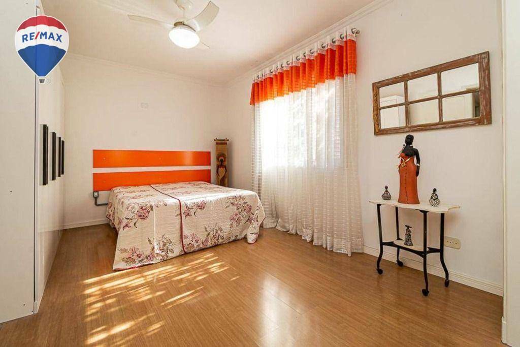 Casa à venda com 4 quartos, 180m² - Foto 7