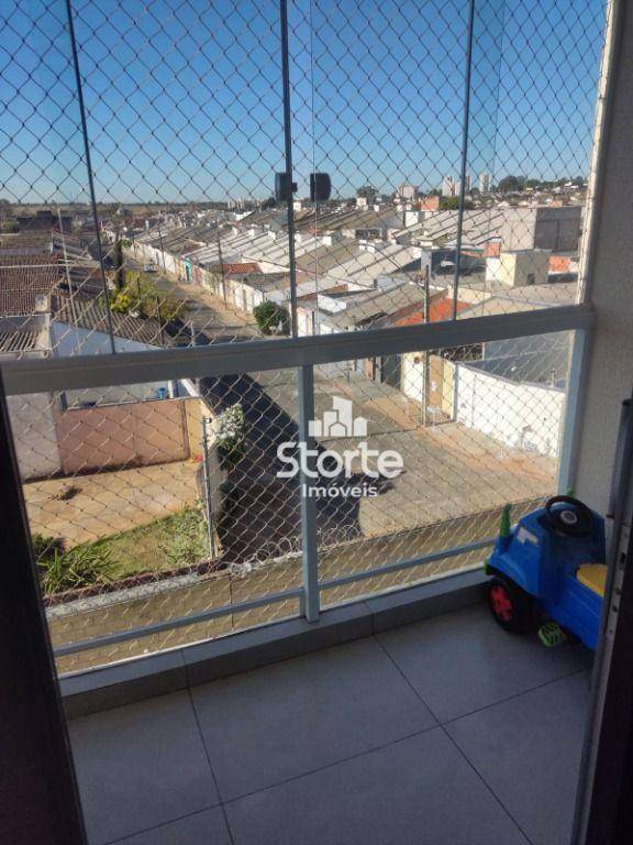 Apartamento à venda com 2 quartos, 57m² - Foto 16