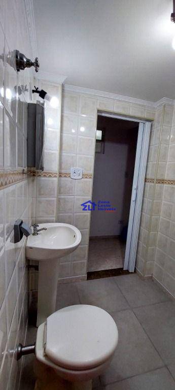 Apartamento para alugar com 2 quartos, 50m² - Foto 8