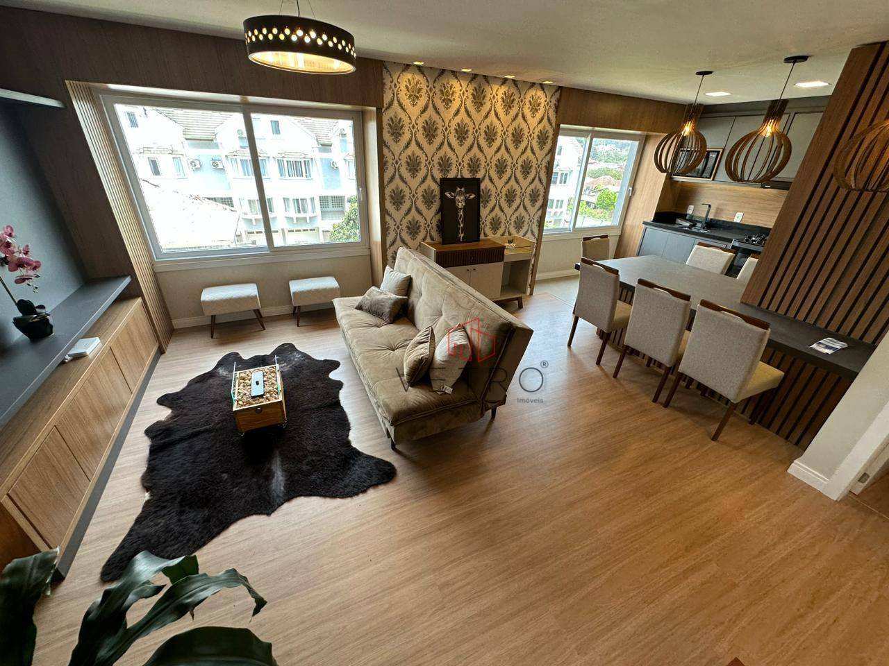 Apartamento à venda com 2 quartos, 134m² - Foto 1