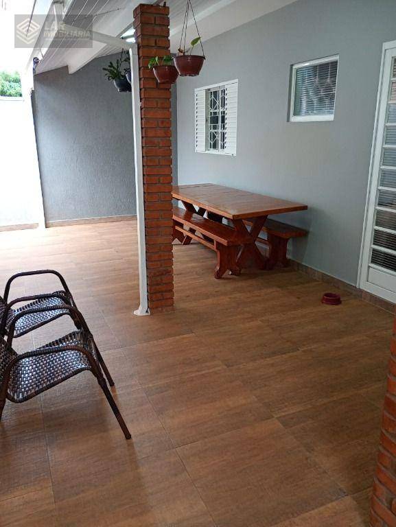 Casa, 3 quartos, 168 m² - Foto 5