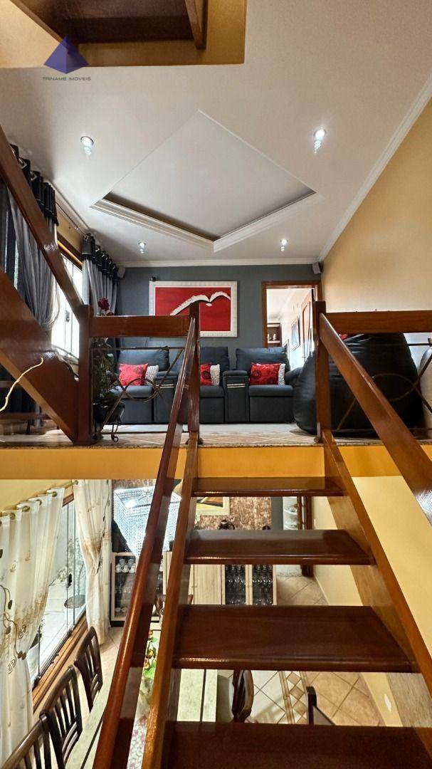 Sobrado à venda com 4 quartos, 220m² - Foto 12
