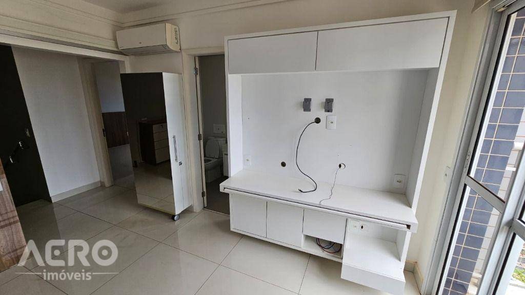Apartamento para alugar com 3 quartos, 180m² - Foto 34