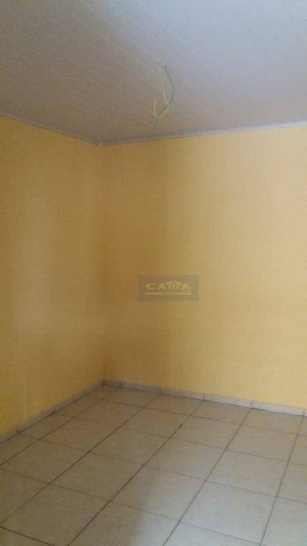 Casa para alugar com 2 quartos, 40m² - Foto 16