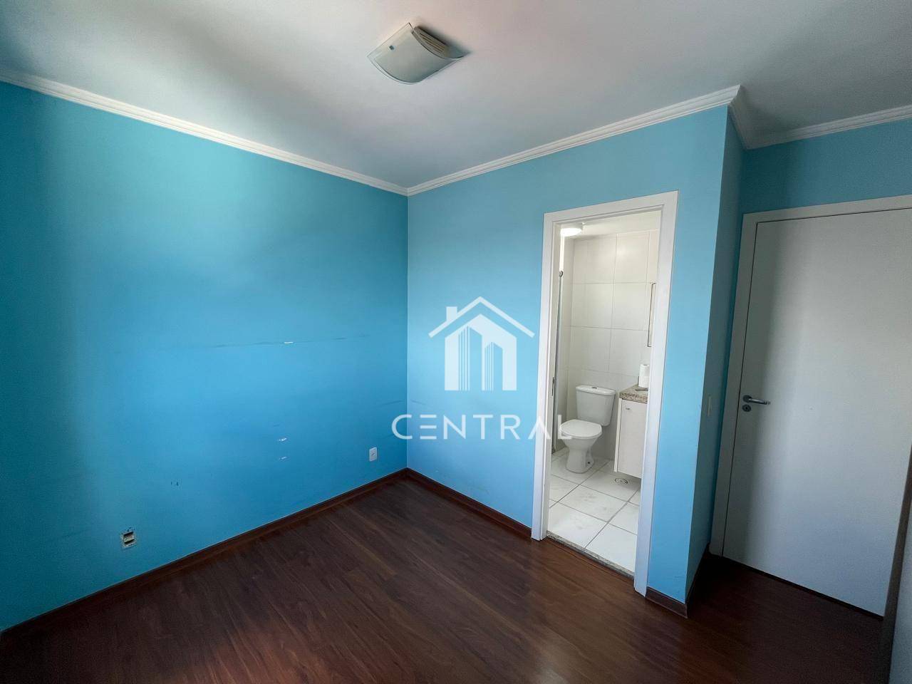 Apartamento à venda com 3 quartos, 76m² - Foto 3