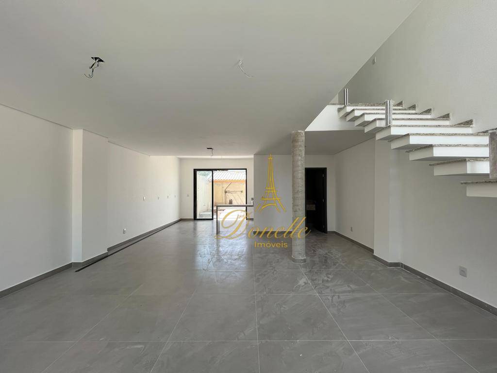 Sobrado à venda com 3 quartos, 121m² - Foto 4