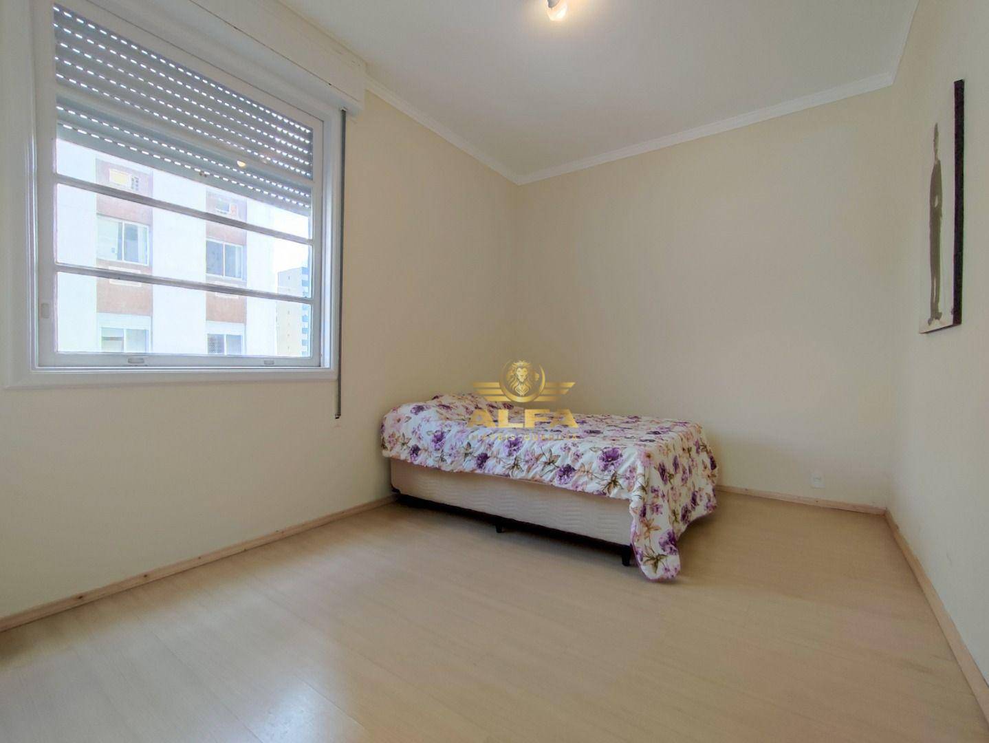 Apartamento à venda com 3 quartos, 150m² - Foto 19