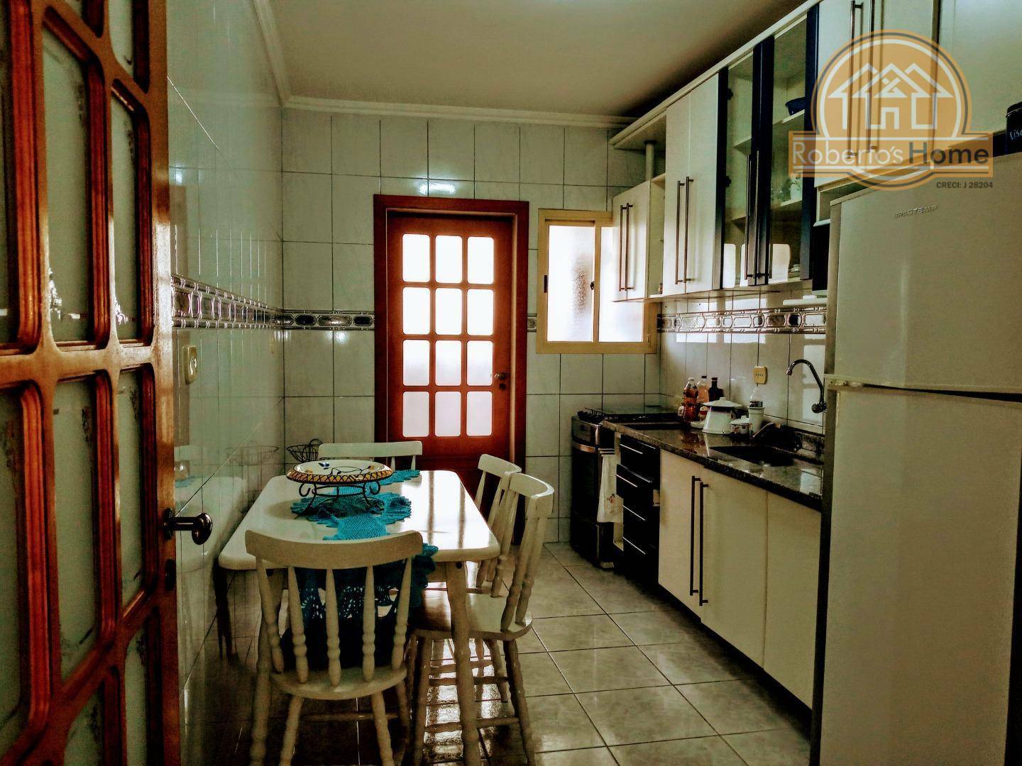 Apartamento à venda com 2 quartos, 90m² - Foto 35