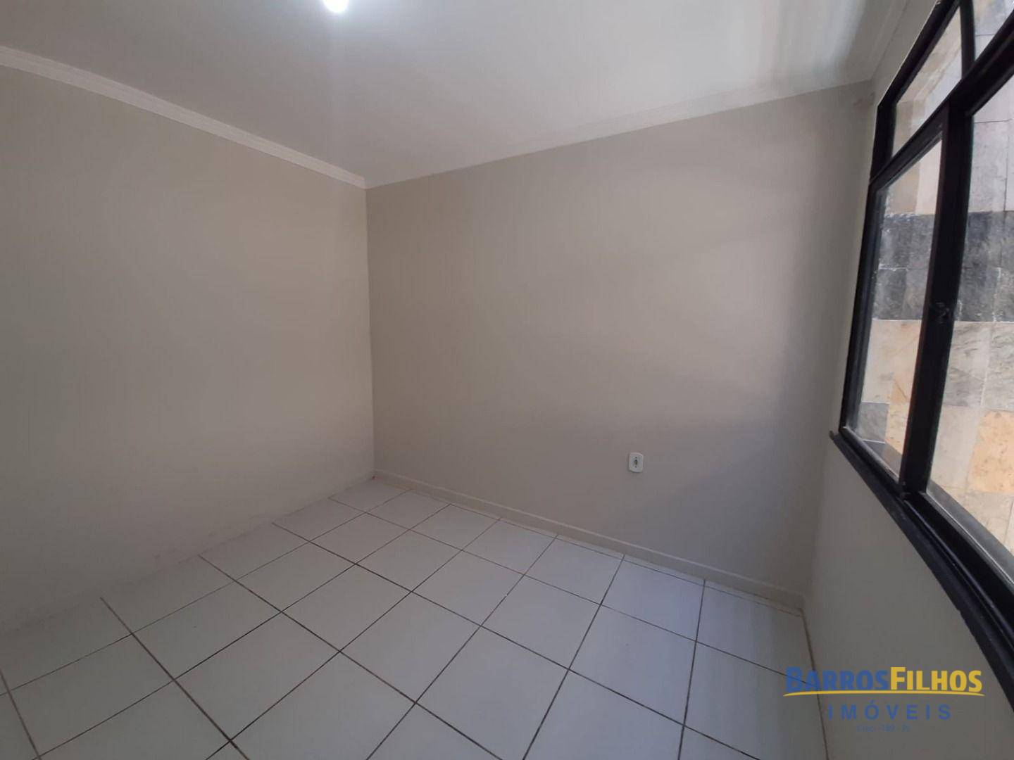 Casa para alugar com 3 quartos, 109M2 - Foto 17