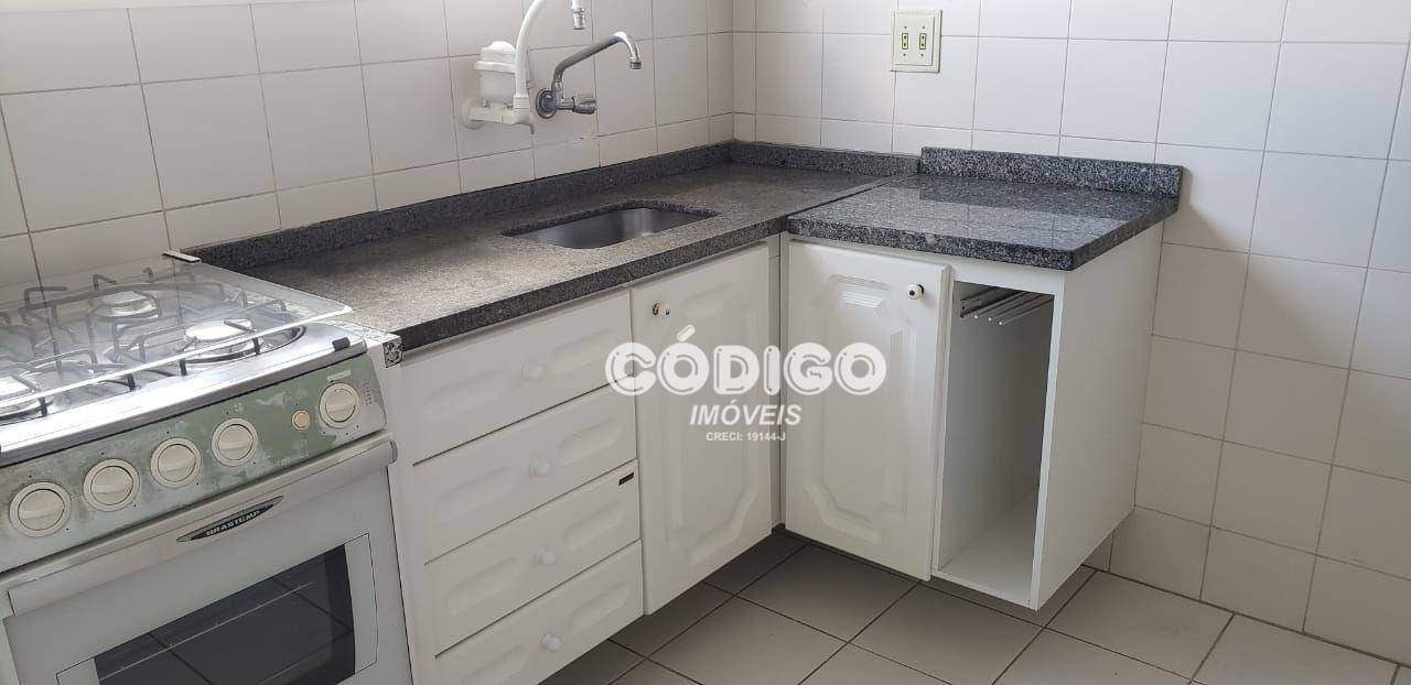 Apartamento à venda com 2 quartos, 75m² - Foto 9