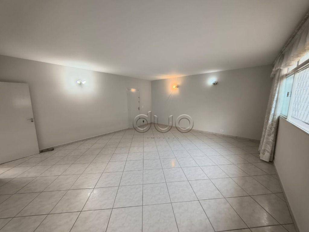Casa para alugar com 3 quartos, 298m² - Foto 5