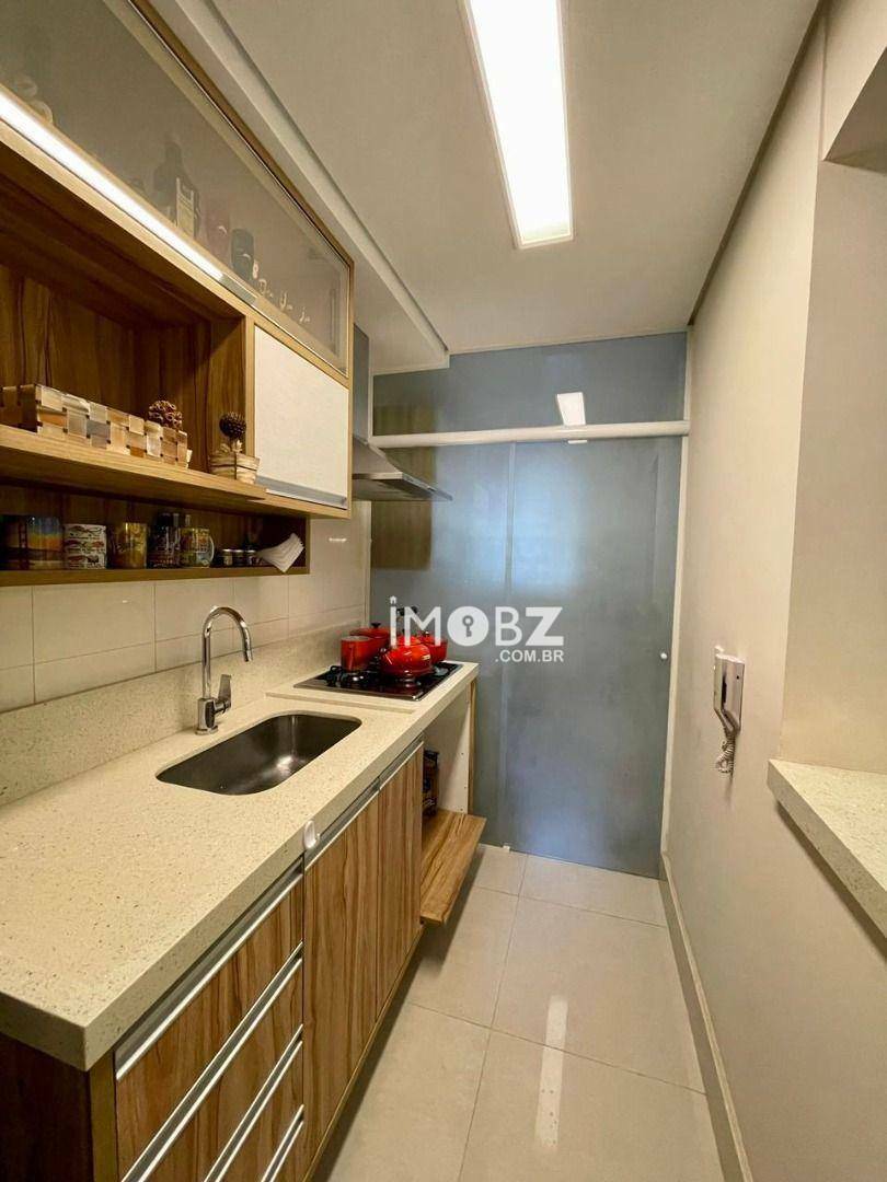 Apartamento à venda com 3 quartos, 70m² - Foto 7