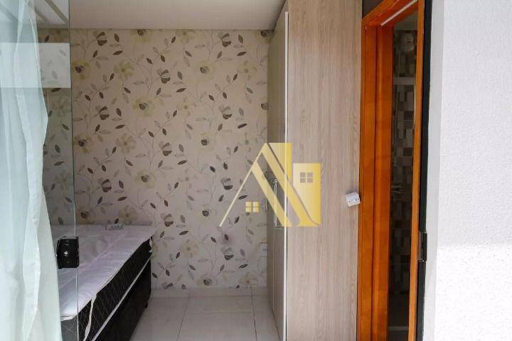 Apartamento à venda com 3 quartos, 72m² - Foto 2