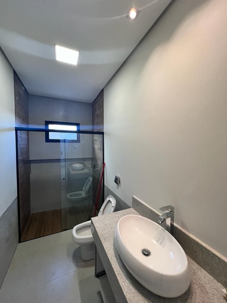 Casa à venda com 3 quartos, 165m² - Foto 4