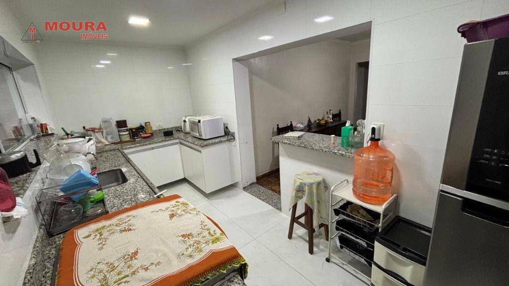 Sobrado à venda com 3 quartos, 230m² - Foto 7