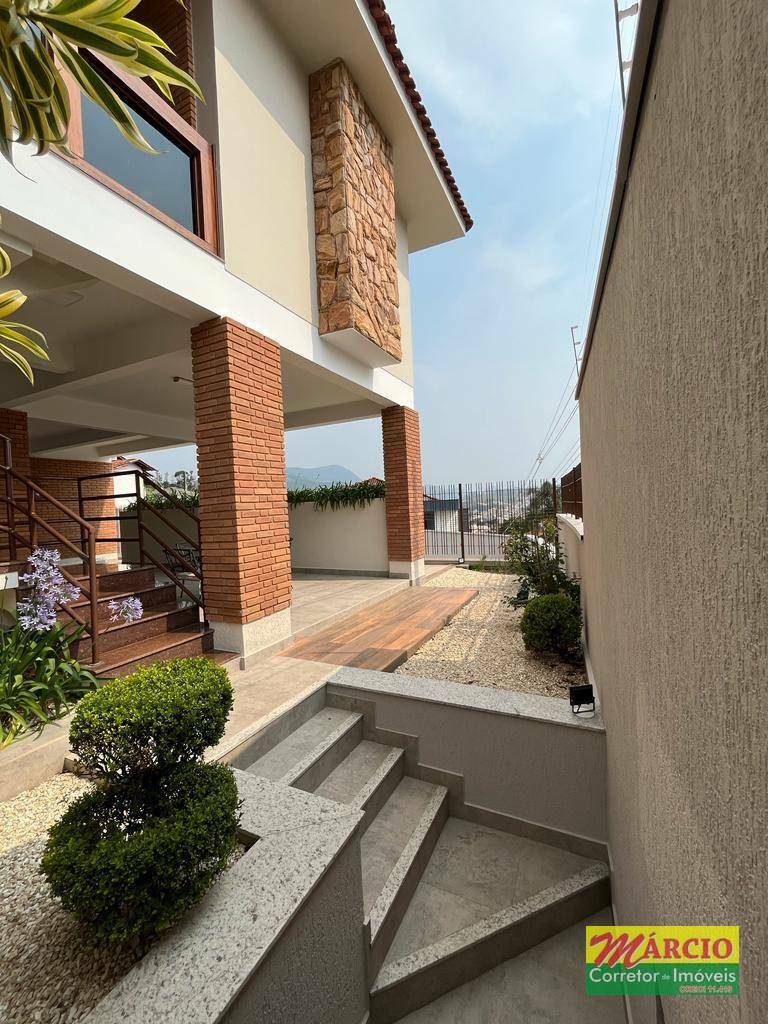 Casa à venda com 4 quartos, 413m² - Foto 23