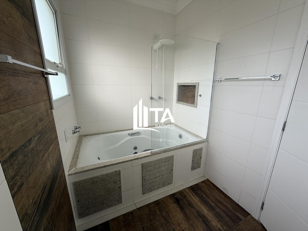 Casa de Condomínio à venda com 4 quartos, 258m² - Foto 42