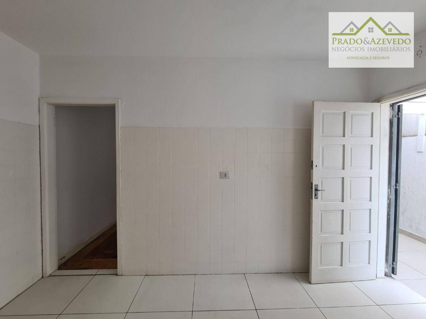 Casa para alugar com 1 quarto, 50m² - Foto 9