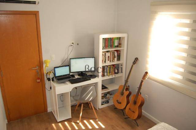 Apartamento à venda com 2 quartos, 74m² - Foto 5