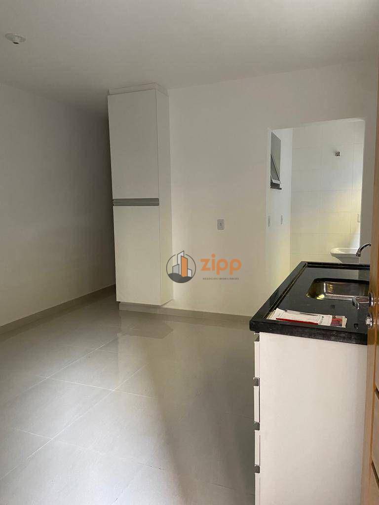 Casa para alugar com 2 quartos, 42m² - Foto 1