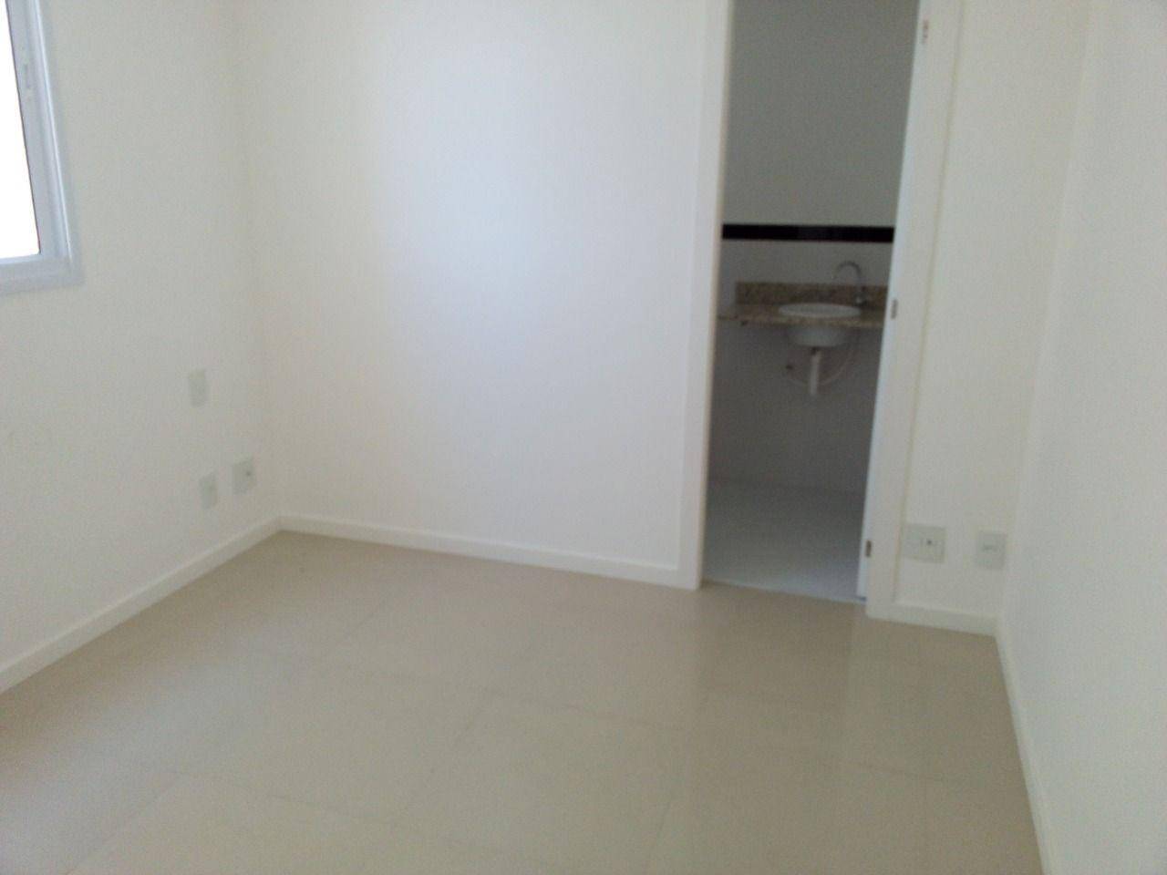 Apartamento à venda com 2 quartos, 60m² - Foto 5