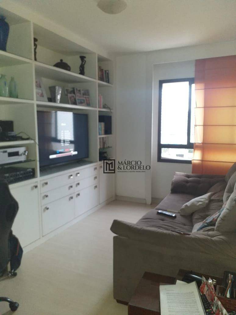 Apartamento para alugar com 4 quartos, 185m² - Foto 13