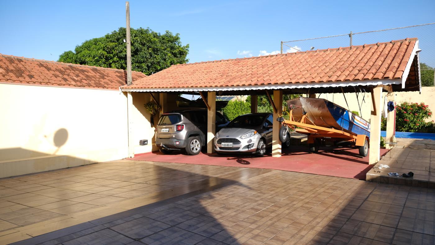 Casa à venda com 5 quartos, 1000m² - Foto 49