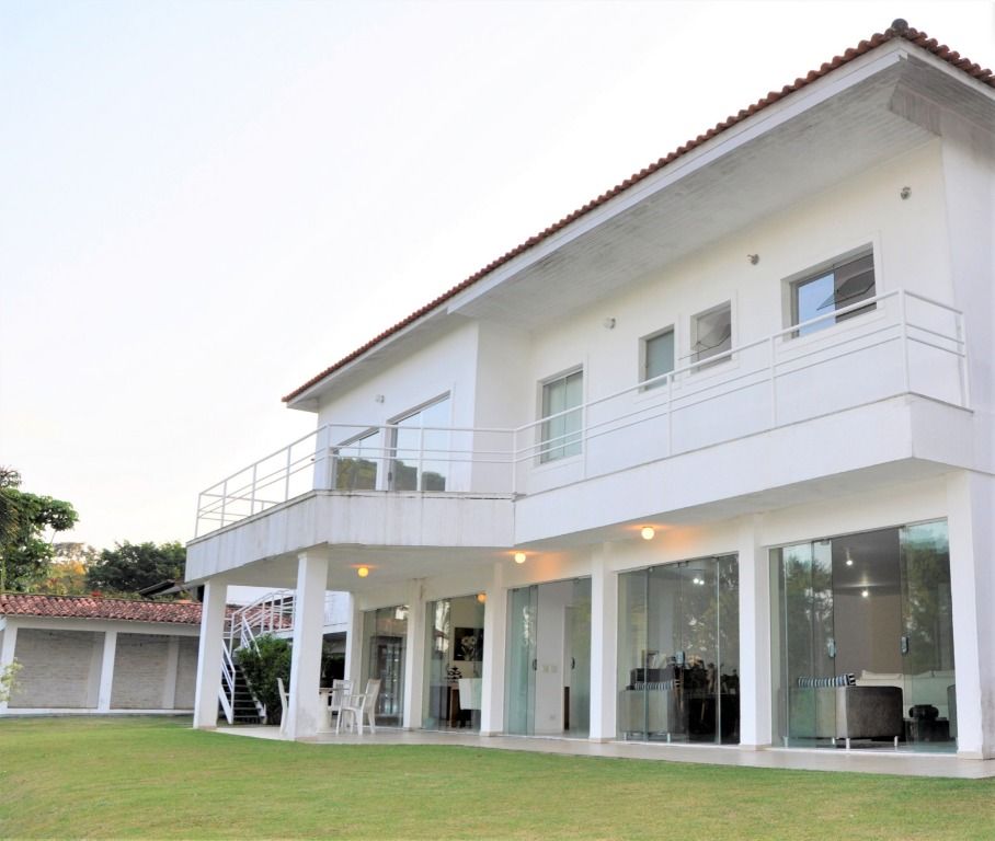 Casa de Condomínio à venda com 6 quartos, 480m² - Foto 2