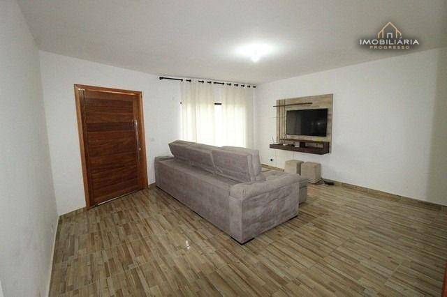 Casa, 3 quartos, 162 m² - Foto 2